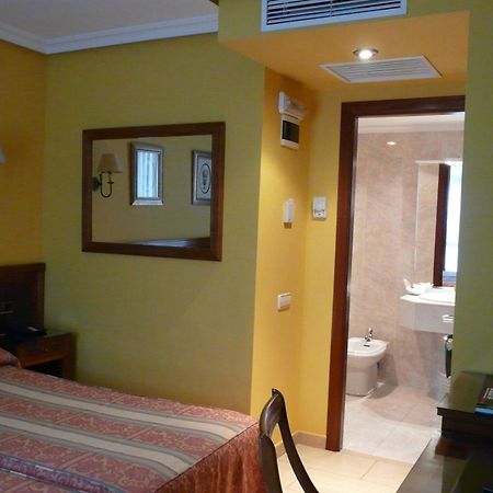 Hotel Idh Angel à Oviede Extérieur photo