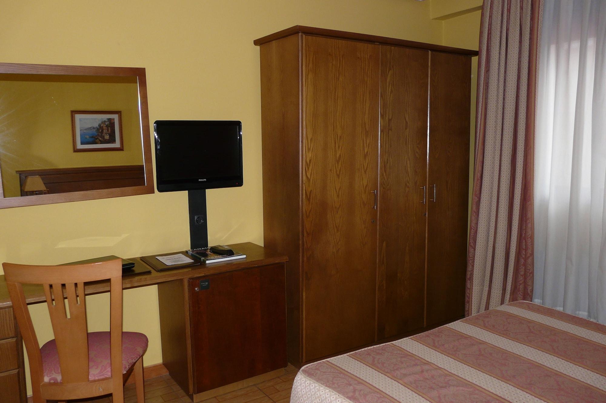Hotel Idh Angel à Oviede Extérieur photo