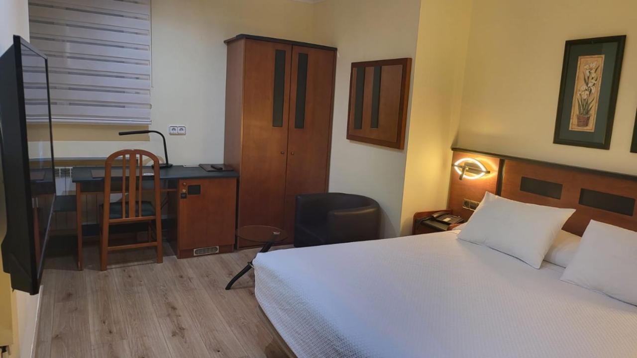 Hotel Idh Angel à Oviede Extérieur photo
