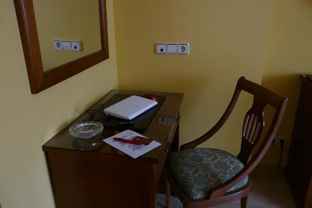 Hotel Idh Angel à Oviede Extérieur photo