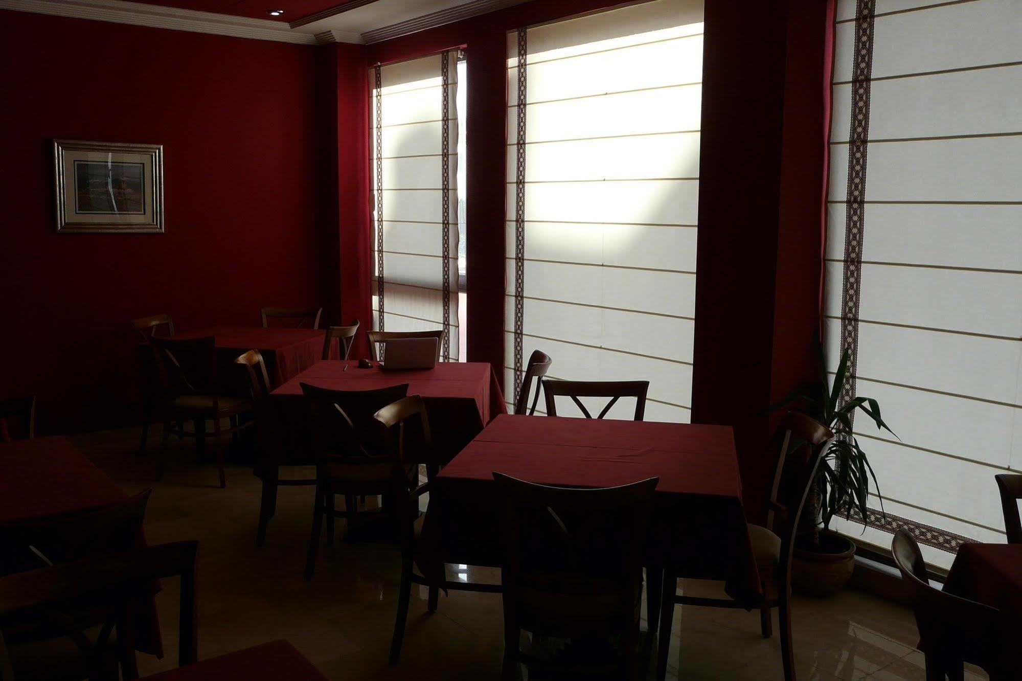 Hotel Idh Angel à Oviede Extérieur photo