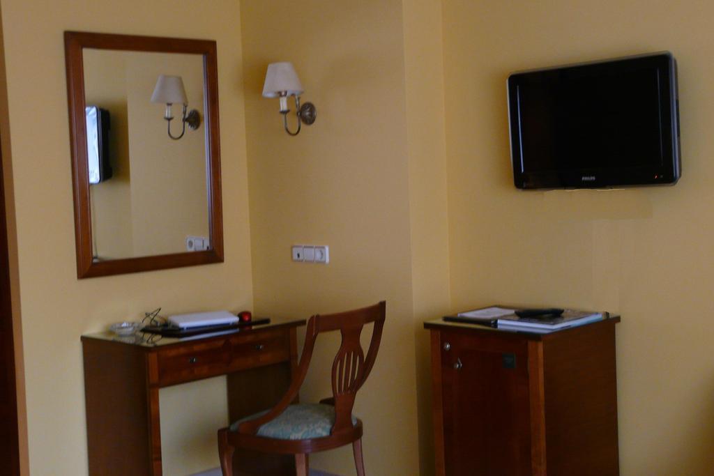 Hotel Idh Angel à Oviede Extérieur photo